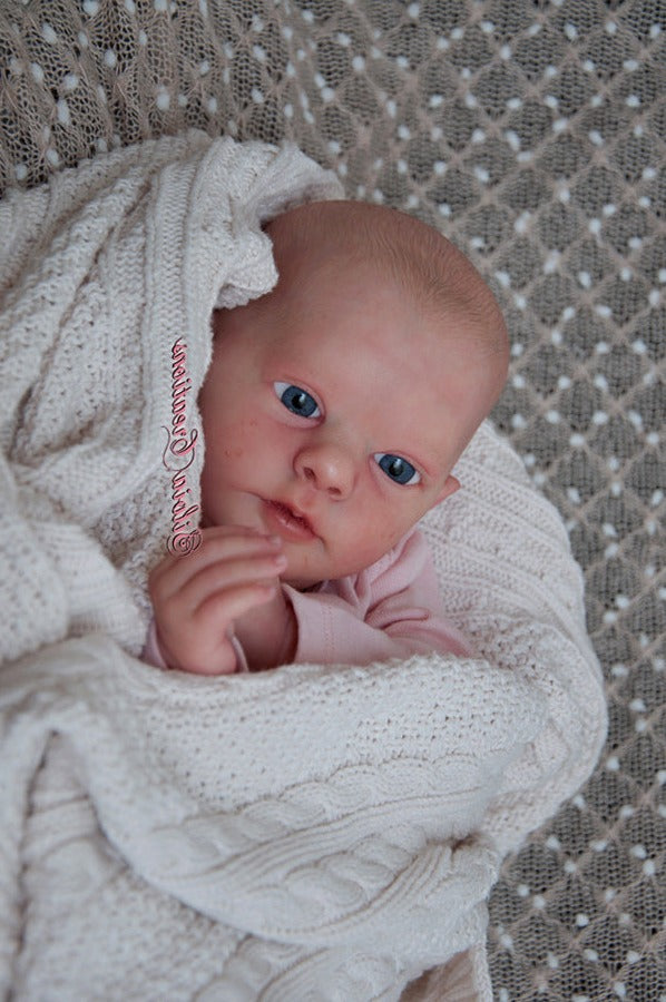 *SECONDS Realborn® Newborn Emmy Awake (19 Reborn Doll Kit) - #3769