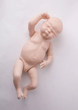 Load image into Gallery viewer, Doll kit  &quot;MAGGIE&quot; by Cindy Musgrove 20&quot; ( 50.8cm)
