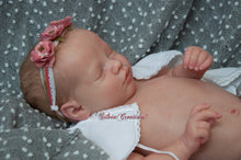 Load image into Gallery viewer, Doll kit realborn &quot;PRISCILLA ASLEEP&quot; 18&quot; (46cm)
